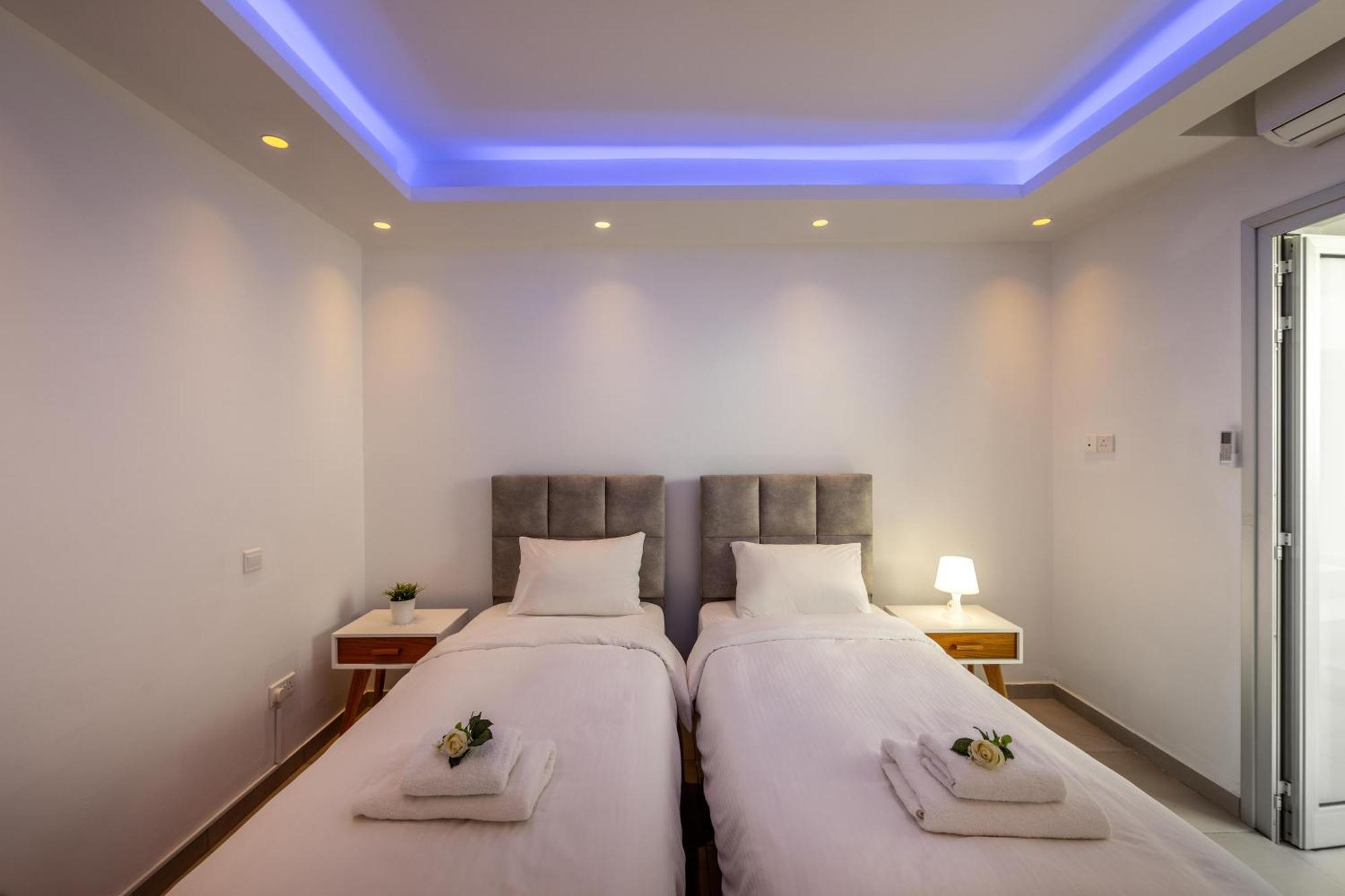 Fig Tree Bay Residences 3 普罗塔拉斯 外观 照片